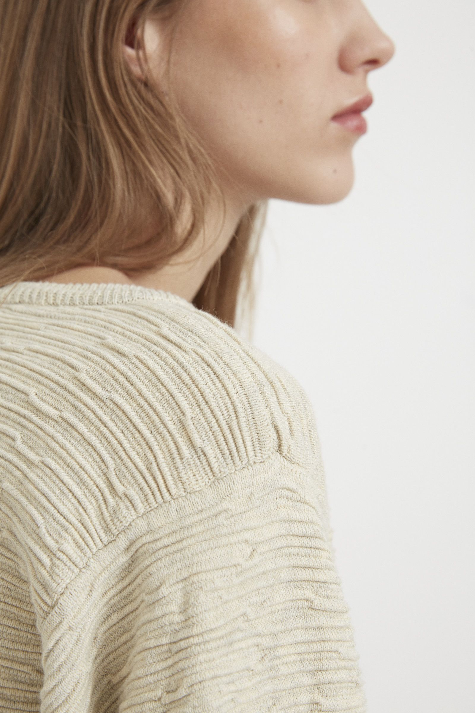 Bark Essential Sweater