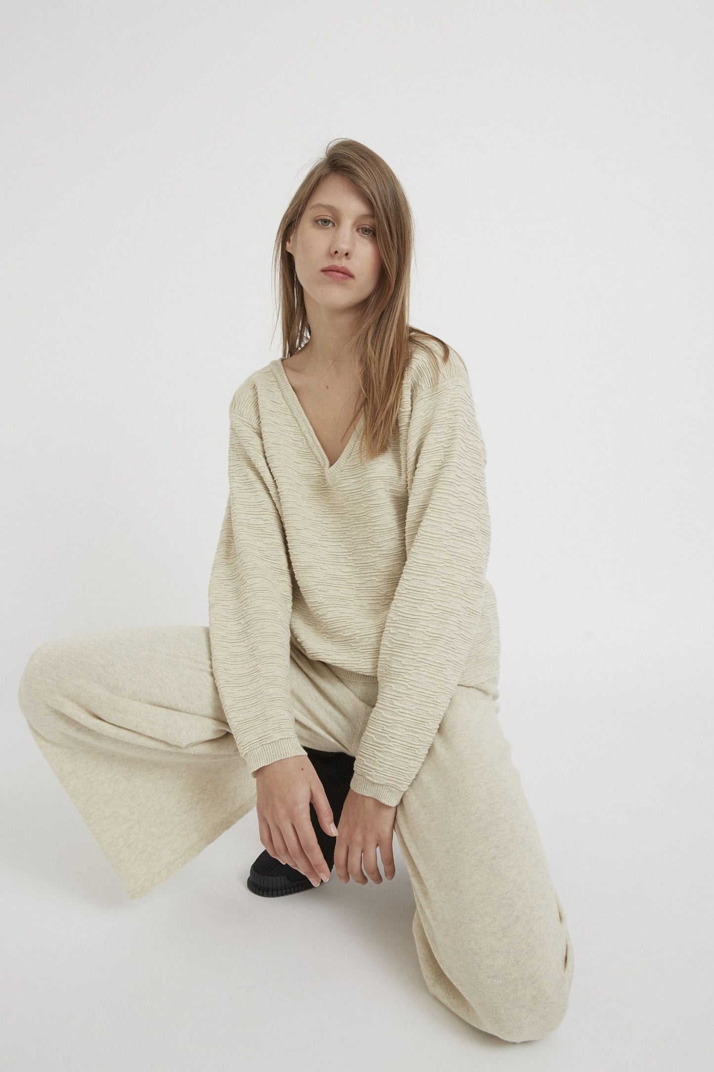 Bark Essential Sweater