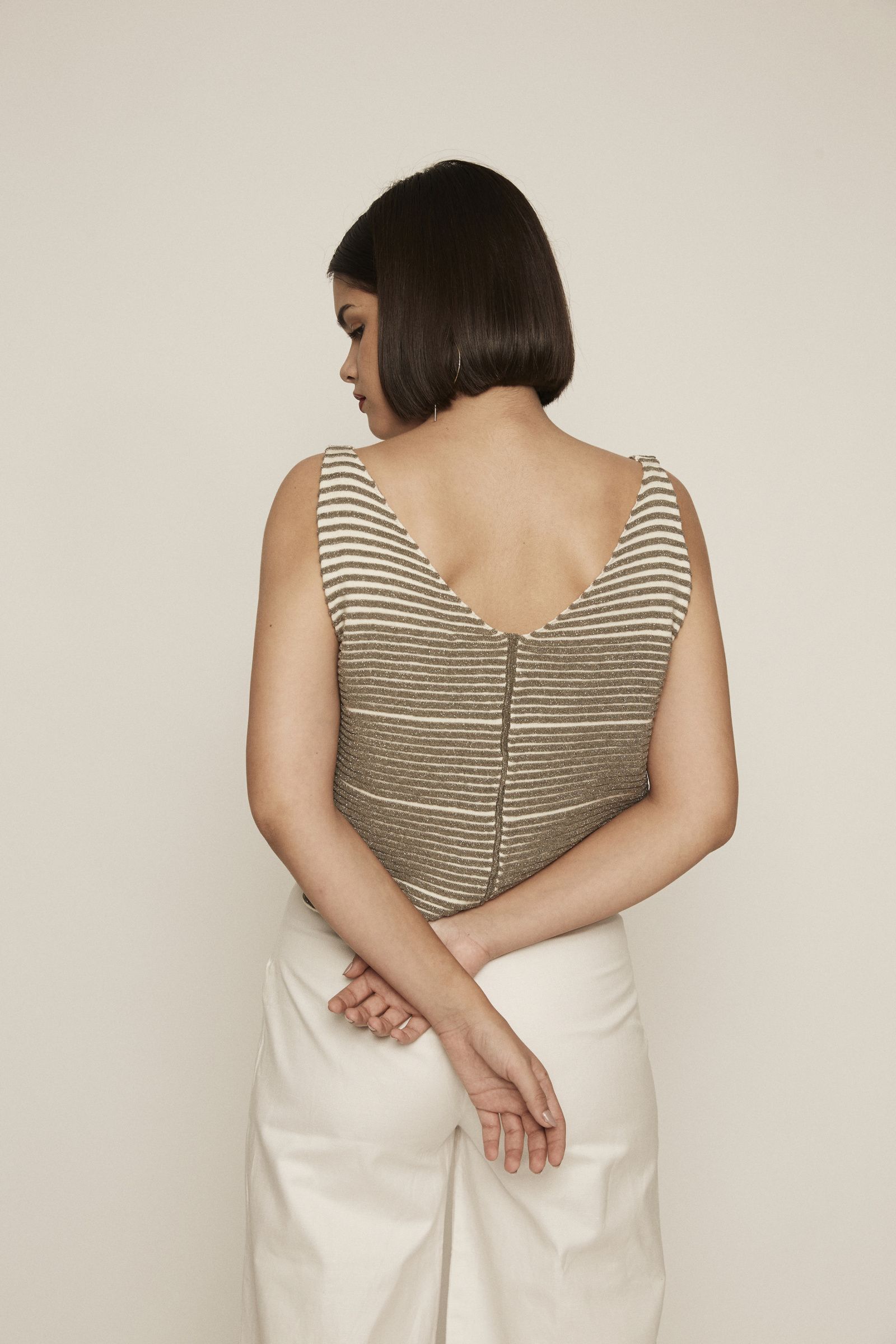 Ester Ferrando Shimmery Khaki White Textured Crop Top V-Neck Wide Straps